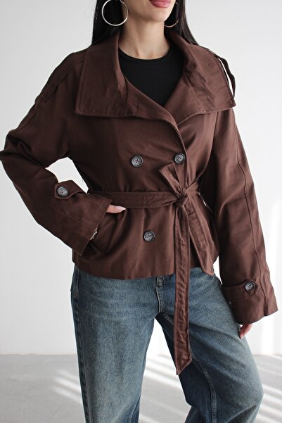 Narin Studios Kuşaklı Dik Yaka Kahve Kısa Trench