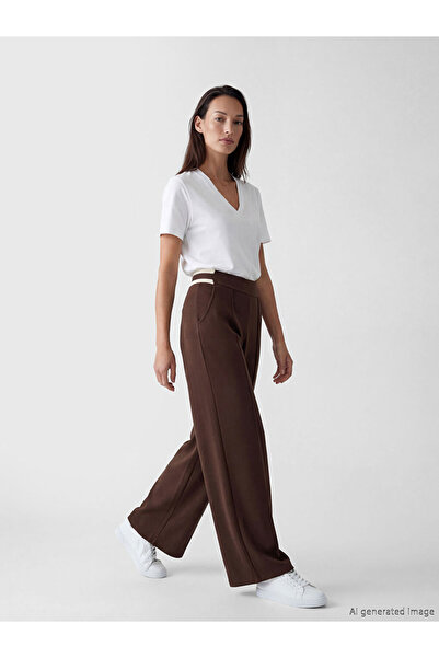 LC Waikiki Rmz Gi̇yi̇m Farkiyla Soft Touch Women's Sweatpants with Waist Cord