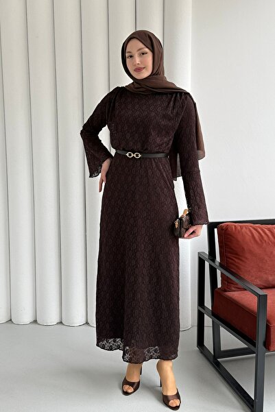 Modaensarbutik Luna Dantel Detaylı Kemerli Tesettür Elbise-KAHVERENGİ