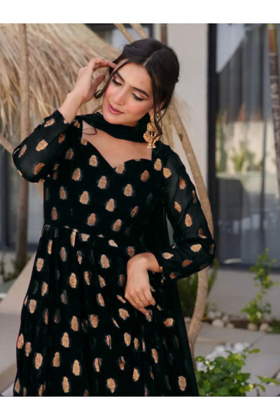 MYSMAR Black Faux Georgette Gown Bottom Dupatta - HRT4887 | Black