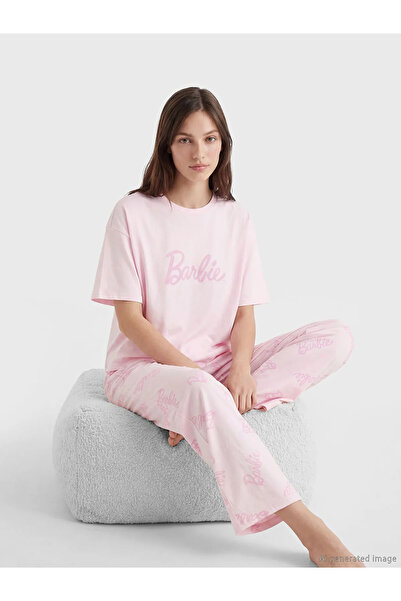 LC Waikiki Cc Collection' and Pink Crew Neck Barbie Printed Women's Pajamas