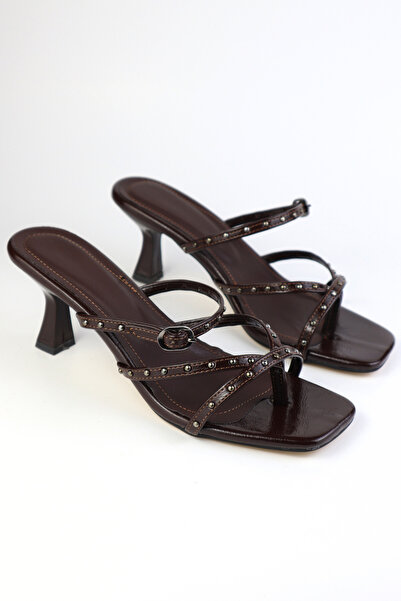 wolfcity Women's Thin Heeled Slippers and Sandals with Buckle Detail