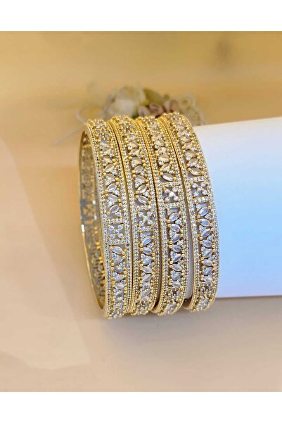 Arjwan Accessories أساور مطلية مذهلة ببريق آسر ولمعان مبهر