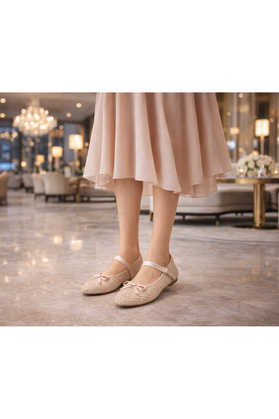 Guja 26Y478-8 Taşlı fiyonklu babet ayakkabı