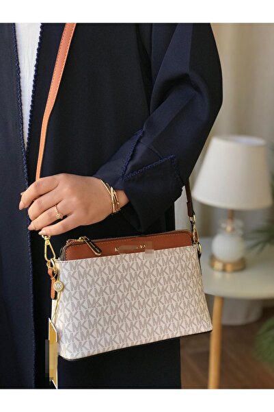 Generic Clutch Bag and shoulder bag, high quality, with accessories, no box