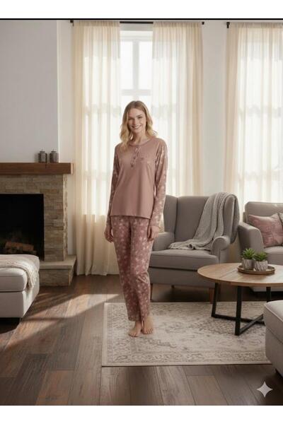 İpek Women's Long Sleeve Henley Collar Floral Pattern Thermal Pajama Set