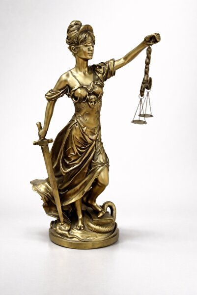 OEM Justice Statuette - Valtheris