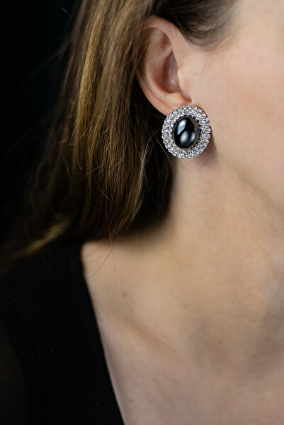 LARIS ART AND DECORATION Hematite Earrings