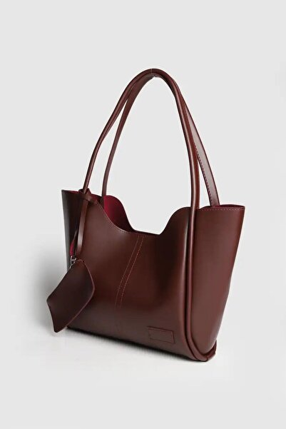 Zarafetin Modern Yorumu: 3'lü Mürdüm Deri Omuz Çantası Seti