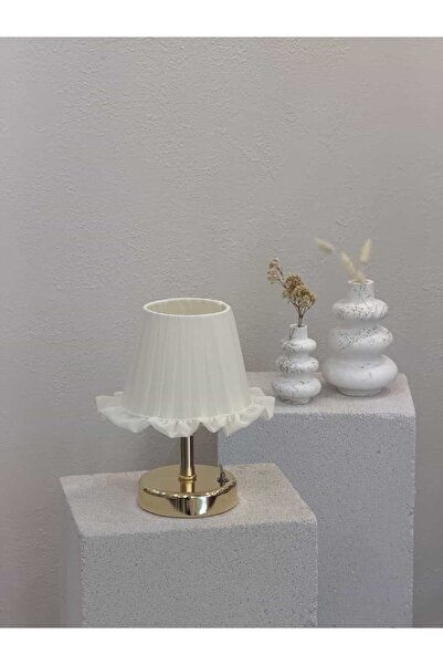 Maison Avf Osmanlı İpeği Fırfırlı Kablosuz Pilli Masa Lambası – Alt Parlak Gold
