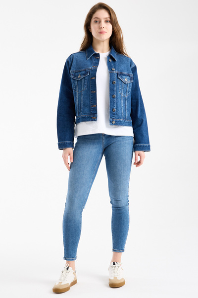 JUD إيرين 229 90's جاكيت جينز أزرق داكن بقصة عادية للنساء