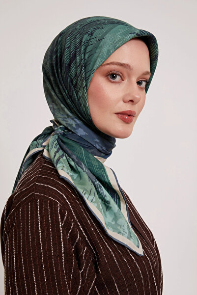 Levidor Royal Scarf Batik Pattern Petrol Blue