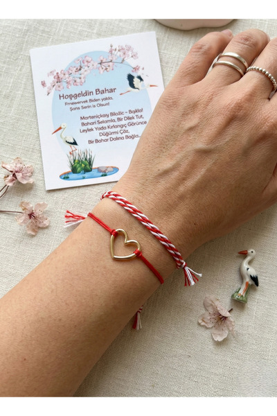 Ervalina سوار الحظ مارتينيشكا مع تماثيل صغيرة