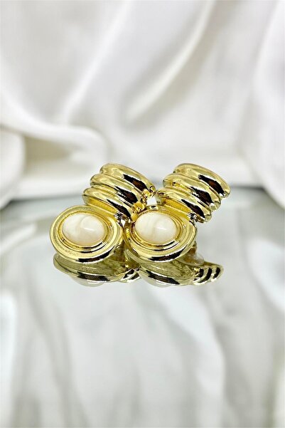 MatmazelLavinya White Pearlescent Gold Vintage Earrings