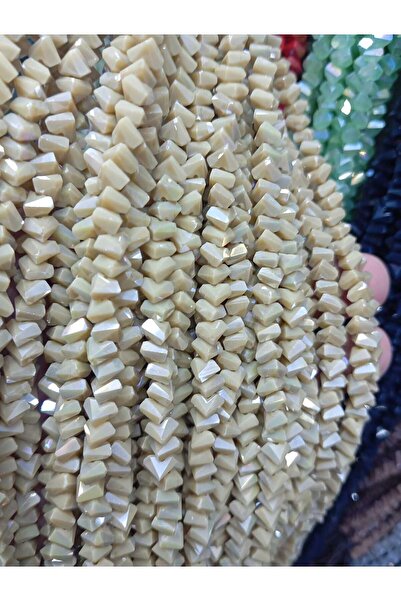 Ralp Moda 6 мм кристална пирамида Чешки кристални мъниста 3 низки ЦВЯТ НА КОСТ