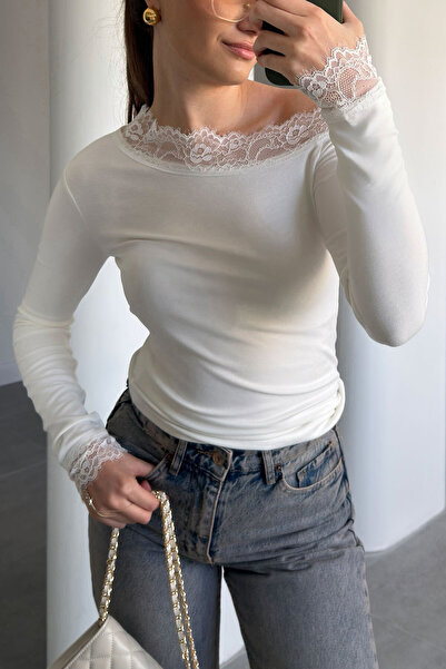 MAGARDE Premium bluza na jedno rame sa detaljima - EKRU