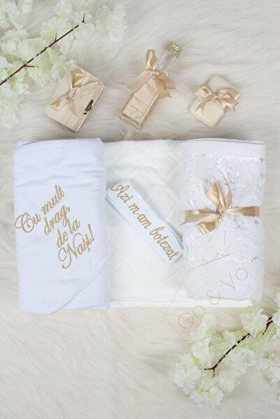 GoVo Kids Trusou botez brodat, "Cu drag de la Nasi" – Set botez, 7 piese, Cad...