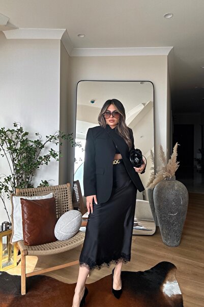 Sohotique By P Zr Model Skirt Hem Lace Satin Skirt Black