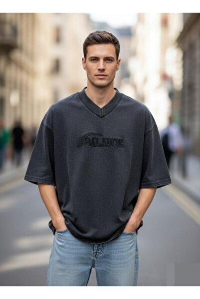 ALANAQA Box Oversized T-Shirt (Unisex)