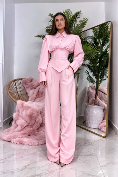 Pretty Γυναικείο ανοιξιάτικο κοστούμι