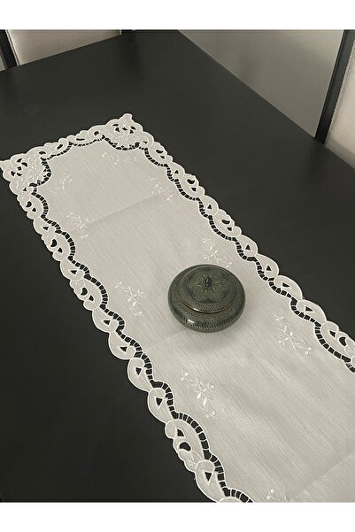 Tiniminatelier Çiçek İşlemeli Gardenya Runner