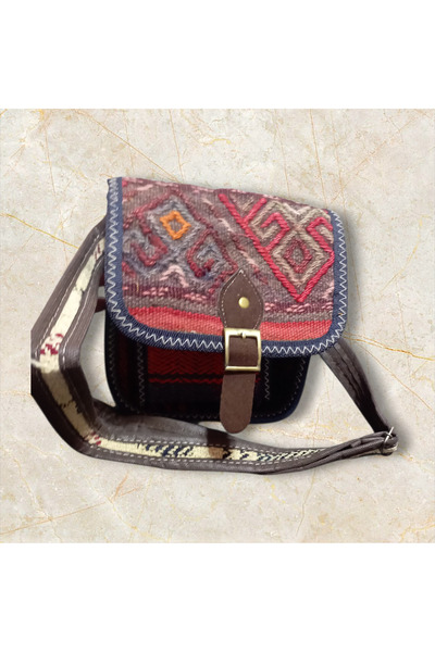 ÖYKÜCANBU Otantik Minimal Kilim Desenli Askılı Çanta