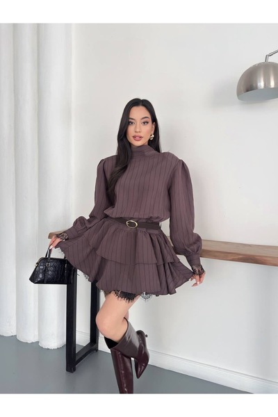 timagna Rochie de damă cu guler înalt, mâneci bufante, cu curea și design str...