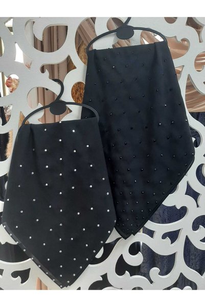 AGH Değerli Hediyeler مجموعة من 2 وشاح مربع الشكل من سوارسوكي ووشاح أسود مطبوع بالترتر مقاس 105×105