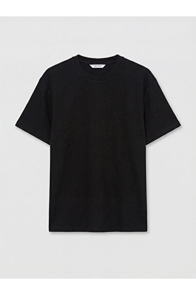 LC Waikiki تي شيرت LCW Vision أسود برقبة دائرية للرجال