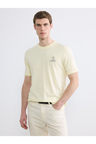 LC Waikiki RMZ GİYİM FARKIYA تي شيرت رجالي من القطن الممشط مطبوع عليه ياقة روبا