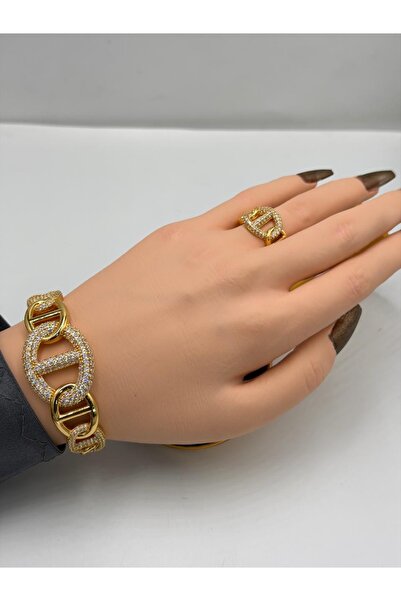ceneric Bracelet with ring