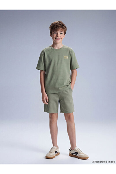 LC Waikiki Boys' Short Sleeve T-Shirt and Shorts