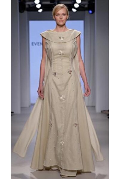 EVENTANA Beige linen dress embroidered with seashells and lullabies