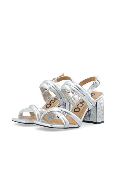 Bianco Sandalen mit breiten Riemen BIAJOYCE