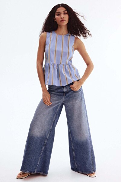 H&M Sleeveless peplum blouse