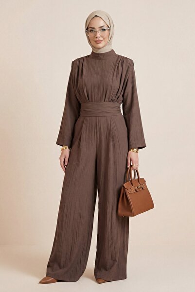 Modamorfo Ολόσωμη φόρμα φράουλας με όρθιο γιακά, πιέτες, τσέπες και ζώνη - καφέ