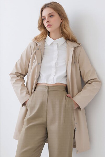 bacc Stone Hooded Zippered Double Pocketed Raincoat Jacket Bchnv-261269