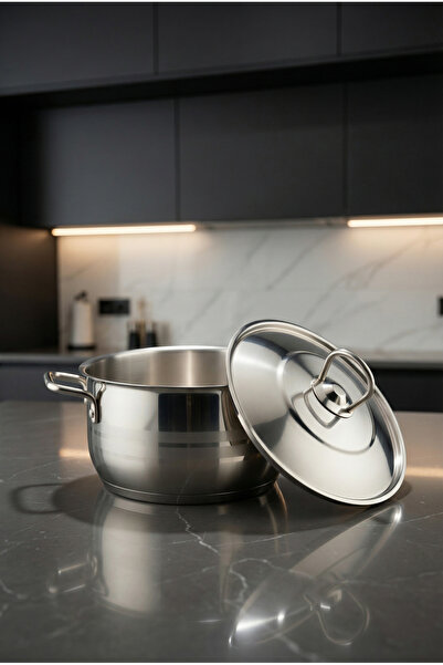 Generic Stylish 22 cm Stainless Steel 18/10 Single Stock Pot with Lid | Mirro...