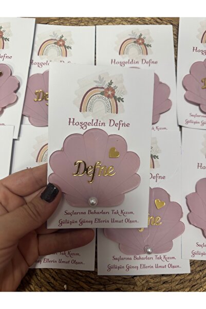 renkli mi renkli tasarım dünyası Bebek hediyelik magnet istiridye gold isimli...