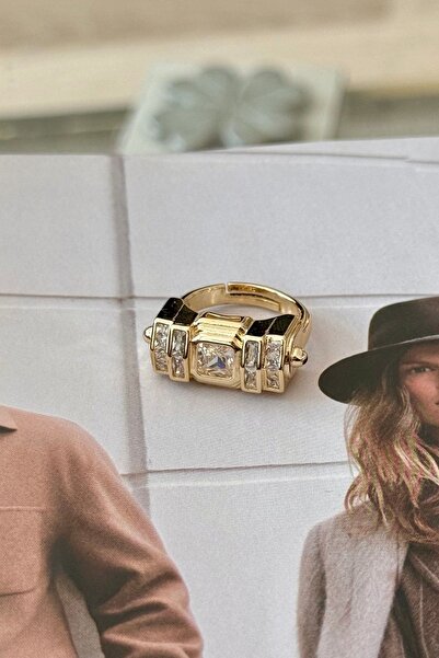 Trendy Butik خاتم الفارس الذهبي VIP