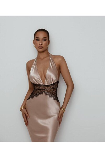 FİNNS dantelă ROCHIE LUNGĂ DETALIATĂ