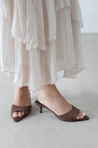 STRASWANS Randall Women's Heels Suede Sandals Brown