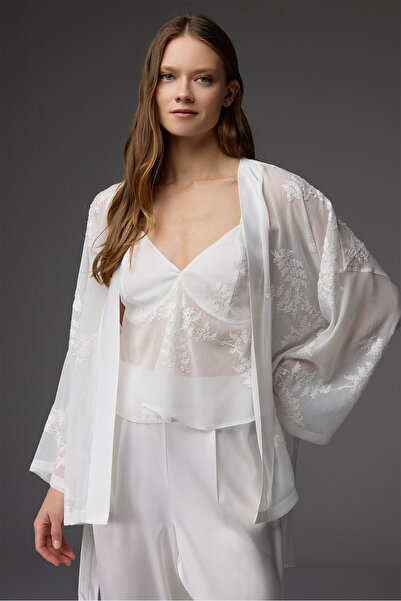 BONJOUR MADAME Nakışlı Sabahlık Sırttan Bağlamalı Büstiyer Pantolon 3 Lü Takı...