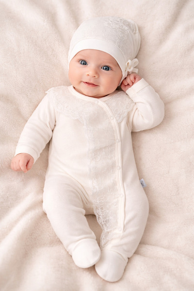 jijek baby kids Baby Girl Ecru Lace Piece Jumpsuit Set with Hat - Cotton Piec...