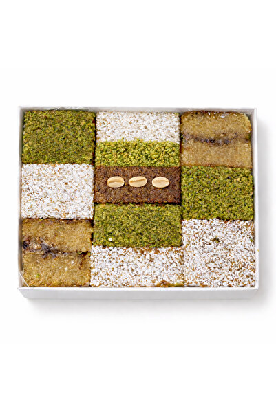 MEŞHUR HİSARÖNÜ ŞAMBALİCİSİ İzmir Şambalisi- Halep Tatlısı Karışık Kutu (1kg.)