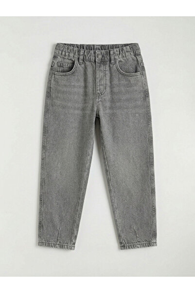 LC Waikiki Γκρι παντελόνι τζιν για αγόρια με ελαστική μέση και χαλαρή εφαρμογή