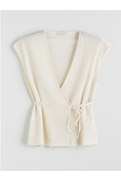 LC Waikiki MODANOVA SEZON بلوزة إكرو بأزرار على الجهتين ياكا ذو ملمس بارز