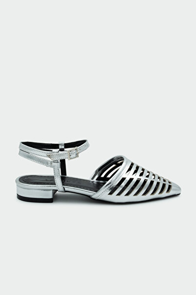 LAMİNTA Sguto Silver Laser Cut Women's Flat Sandals