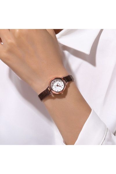 GENERAL A women's watch that fills you with confidence and a striking presenc...