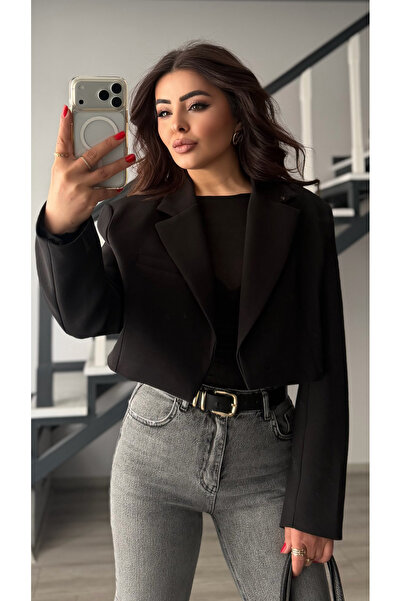 Oslove سترة قصيرة سوداء بريميوم مزوّد بحشوات أكتاف